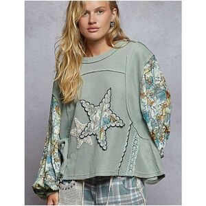POL Multicolor Leaves Print Star Patch Lace Long Sleeve Top